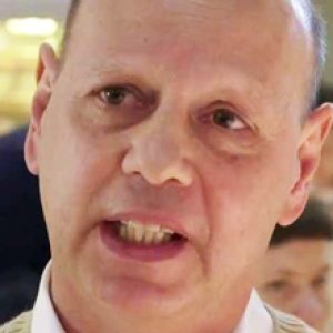 Портрет: Dante Bonuccelli, аргентинский архитектор и дизайнер, работающий в Милане