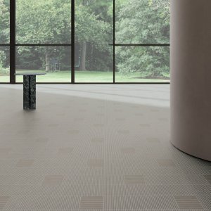 Поверхность керамогранита Fringe от Mutina с гравированными сегментами