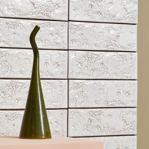 Модуль Chamotte Linea от Mutina крупным планом