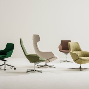 Кресло лаунж Aston Club, Arper, в кабинете руководителя