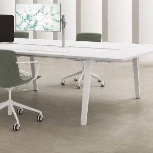 Стол для переговоров E-Place 300 x 120 на двух колоннах с квадратным основанием