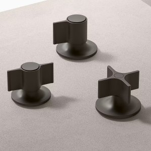 Fantini Flora: рукоятки с двумя крыльями в полированном никеле Polished Nickel PVD