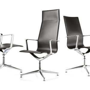 Kuna Chair в белой коже