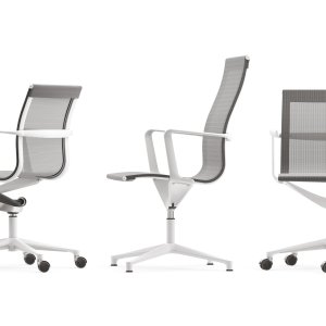 Хромированная крышка из замака на ролике кресла Una Chair