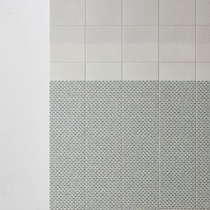 Узор Zigzag White коллекции Tape Mutina на белой базе