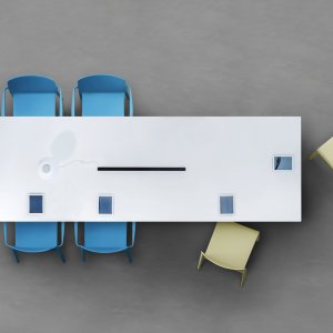 Стол для переговоров Arki-Table ARKW от Pedrali с ножками из массива дуба