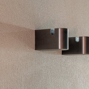 Крючки и аксессуары для ванной из коллекции Sixty